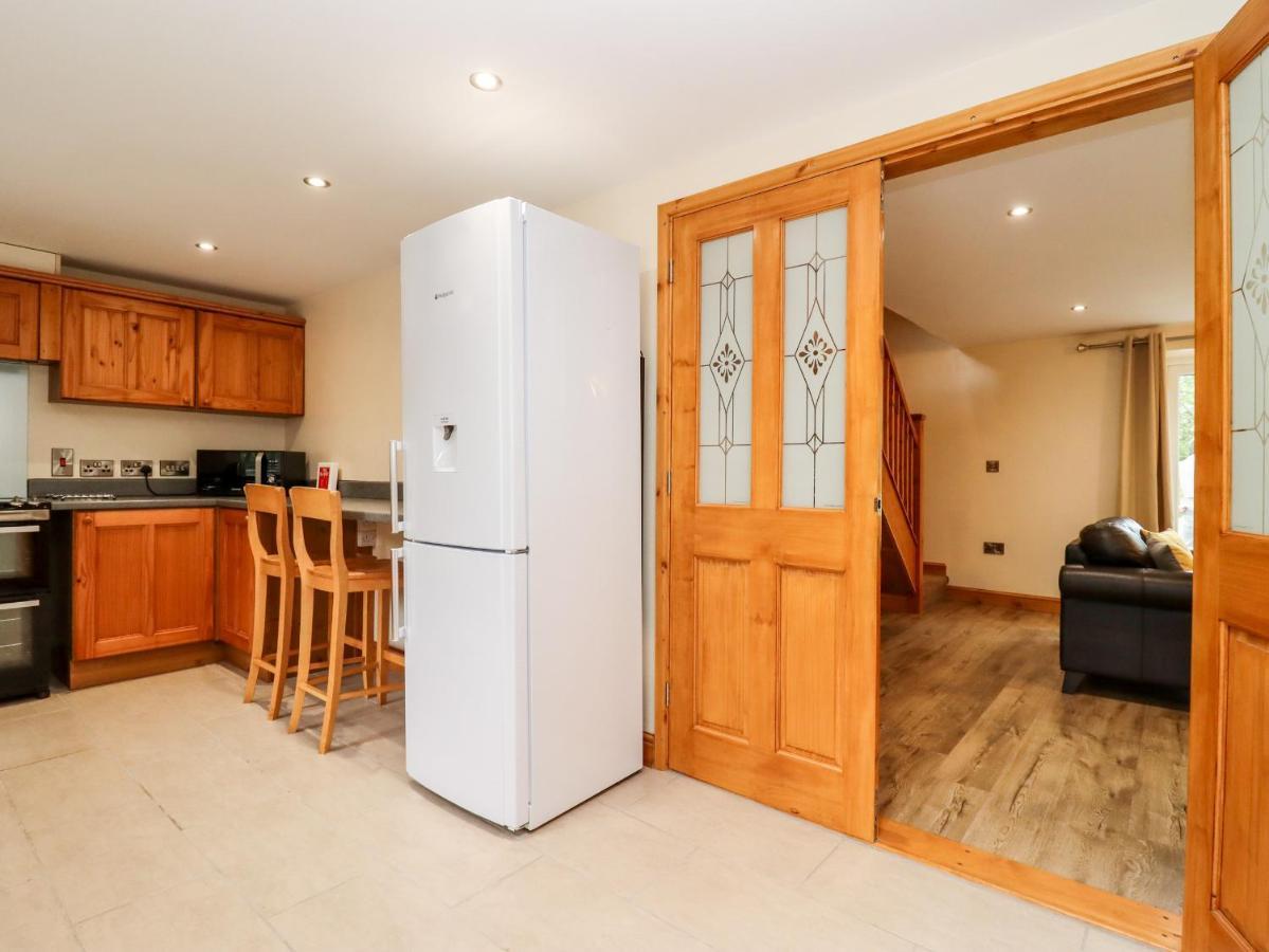 1 Greenway Cinderford Εξωτερικό φωτογραφία