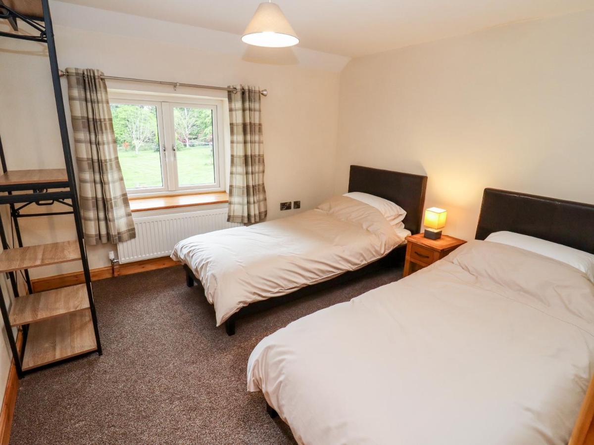 1 Greenway Cinderford Εξωτερικό φωτογραφία